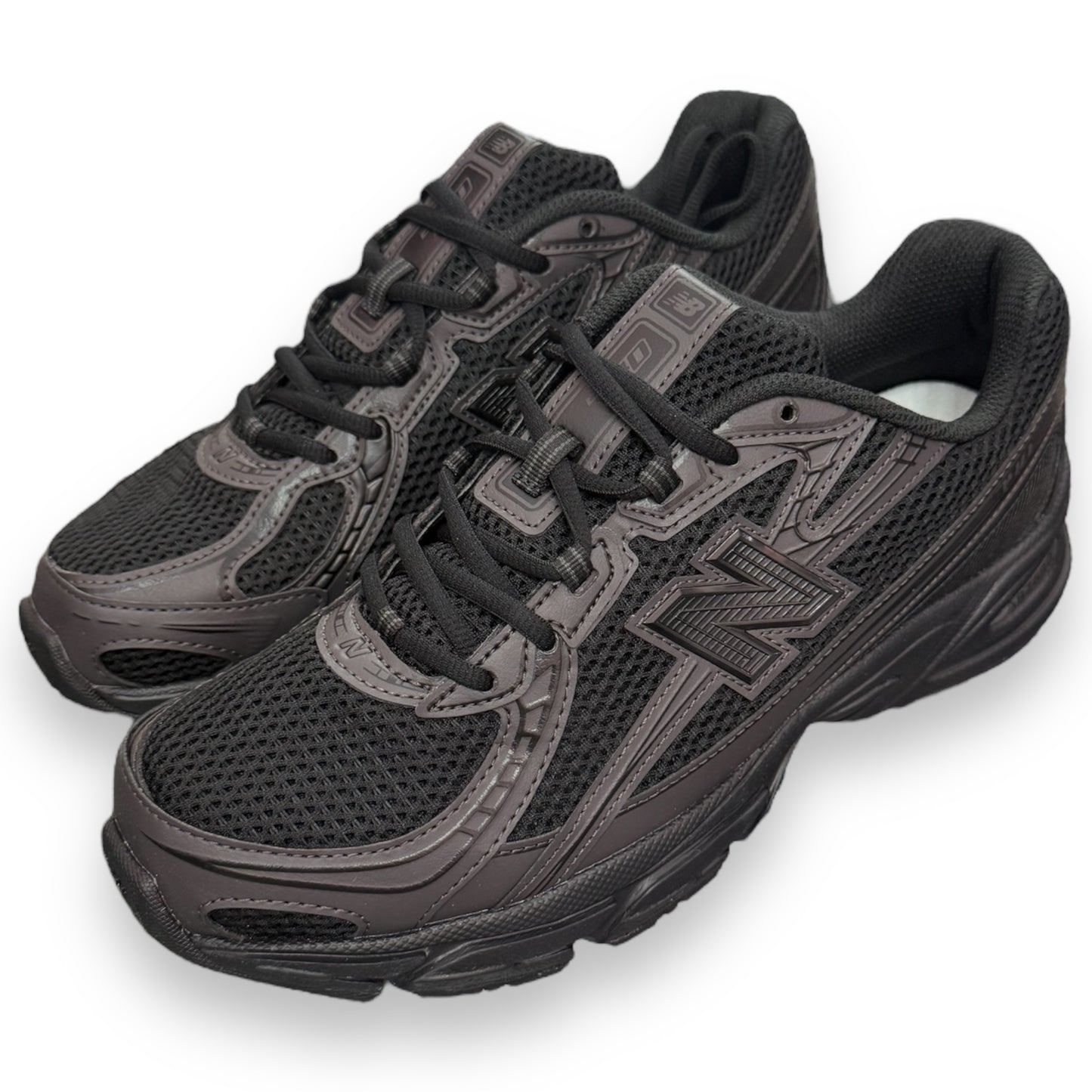 Scarpe NEW BALANCE 740, col.Nero