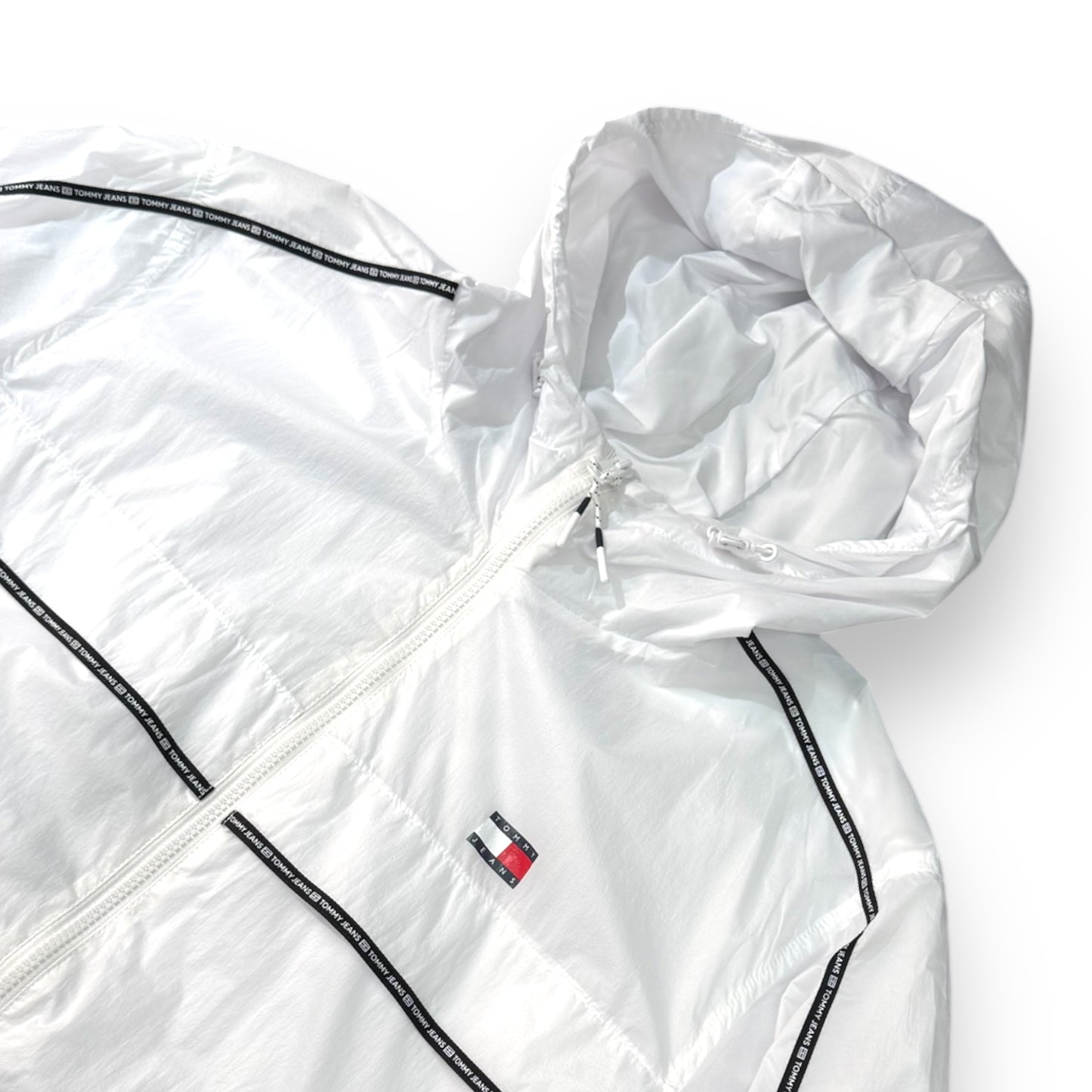 Giubbotto Antivento Tommy Jeans, Col.Bianco (veste grande, prendi una tg. In meno)