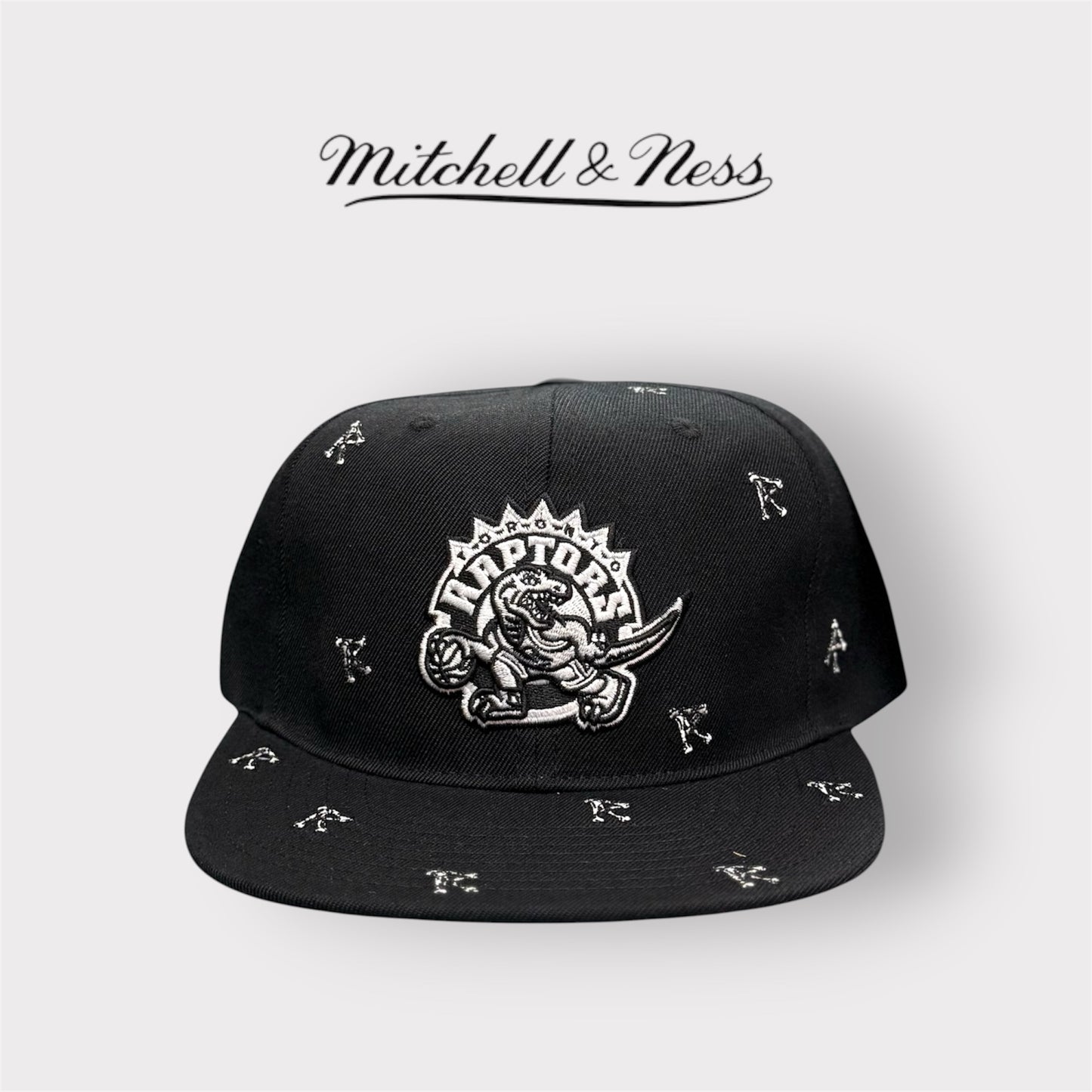 MITCHELL&NESS-Cappello TORONTO RAPTORS, Col.Nero