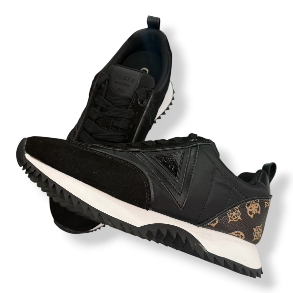 GUESS - Scarpe Donna, con inserti in tessuto tecnico, Col.Nero
