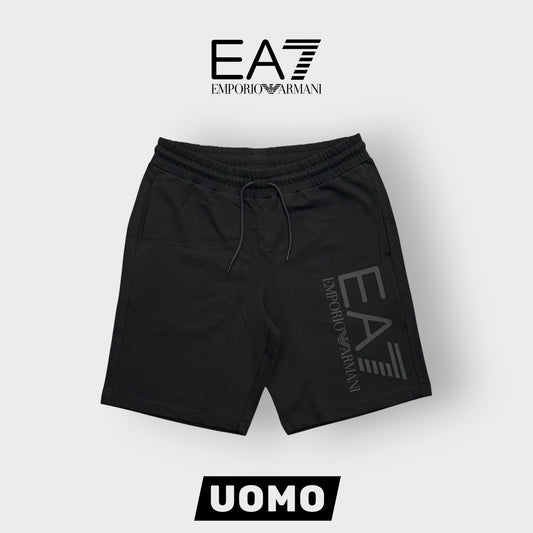 EMPORIO ARMANI-Bermuda, con logo grande sulla gamba, col.Nero