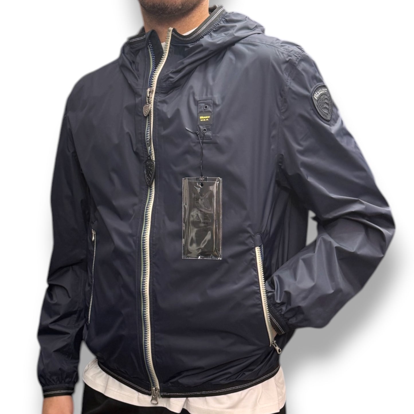 Giubbotto BLAUER Uomo, antivento con cappuccio e zip a contrasto, mod.DODGE, Col.Blu