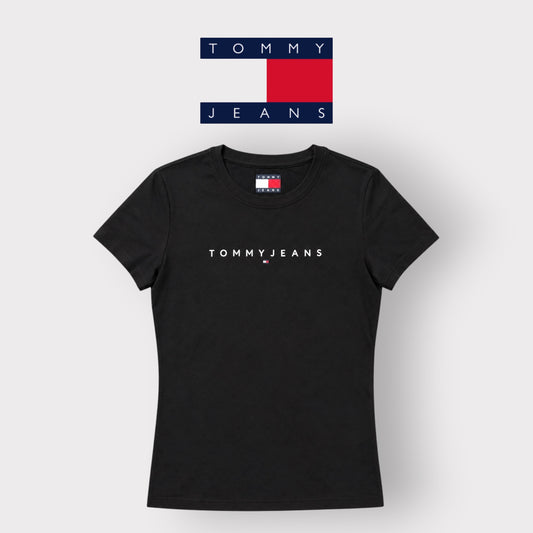 TOMMY JEANS- T-shirt Donna, con scritta in rilievo, Slim Fit, col.Nero