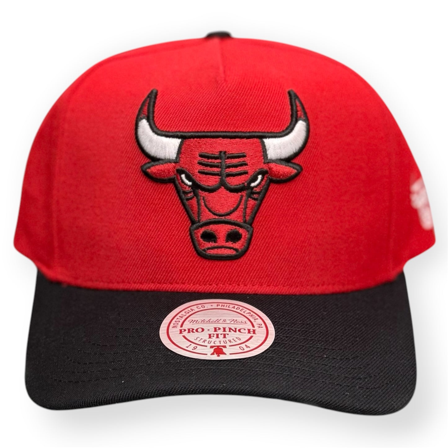 MITCHELL&NESS-Cappello CHICAGO BULLS, Col.Rosso/Nero
