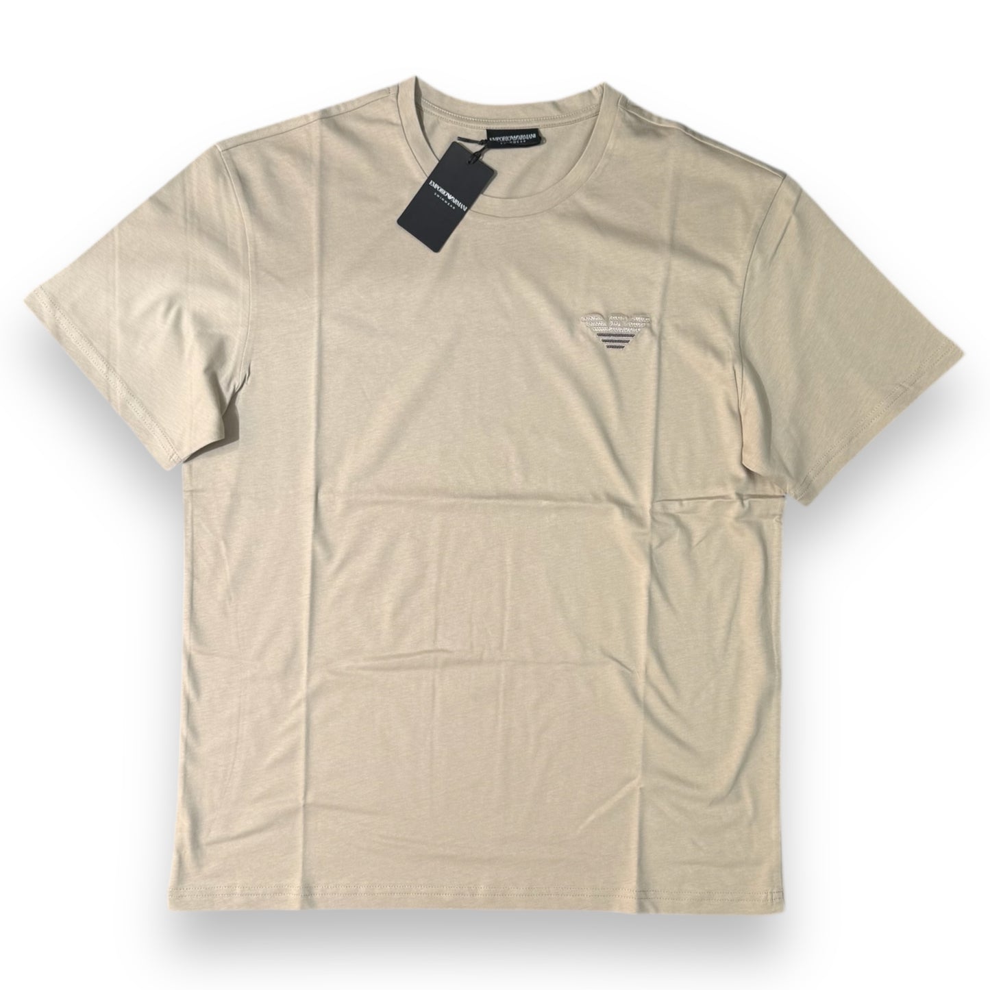 T-shirt EMPORIO ARMANI, con logo medio lato cuore ricamato, Col.Sabbia