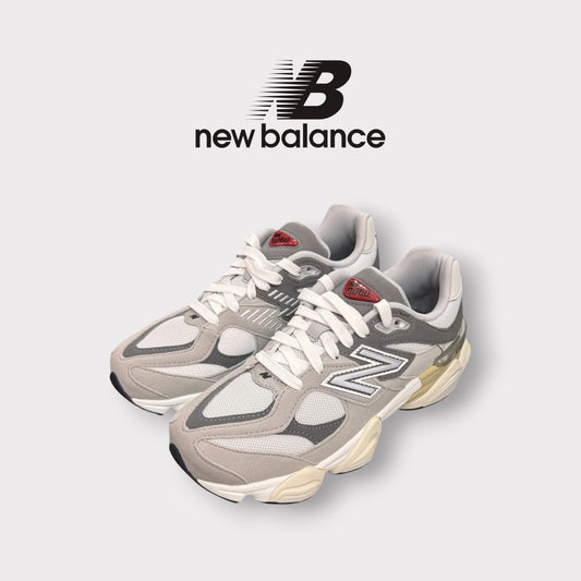 NEW BALANCE 9060 GS - Col.Grigio chiaro