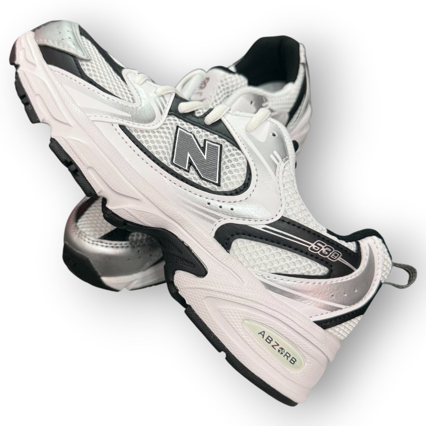 NEW BALANCE 530- GS, Col.Bianco/Nero