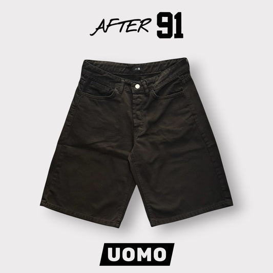 AFTER 91- Bermuda Uomo Jeans,  gamba svasata, Col.Nero
