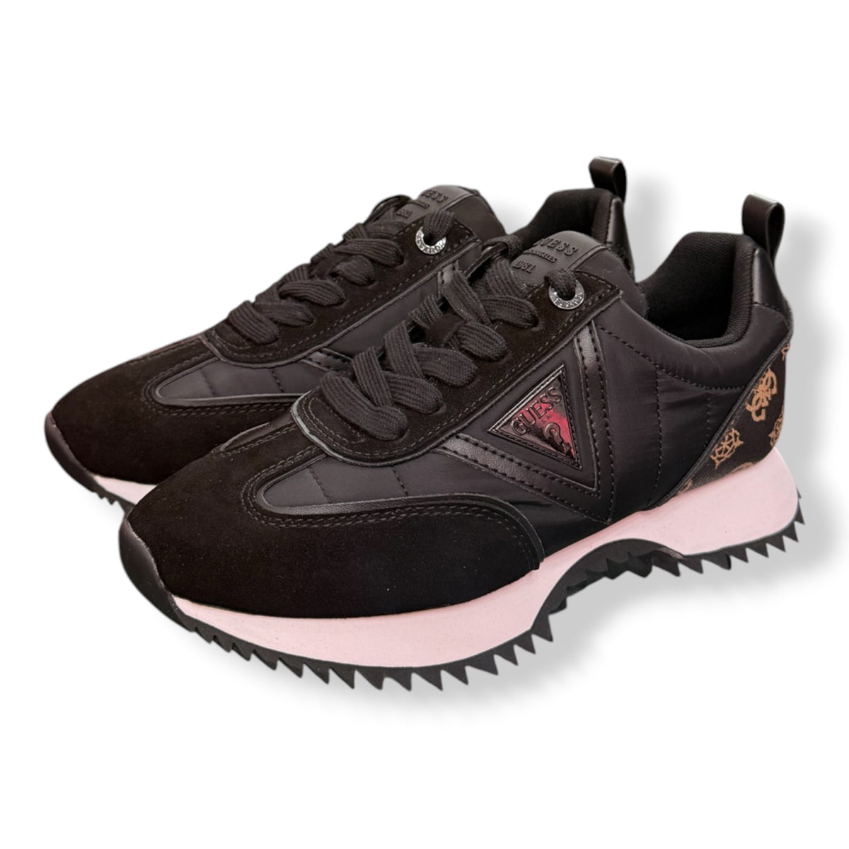 GUESS - Scarpe Donna, con inserti in tessuto tecnico, Col.Nero