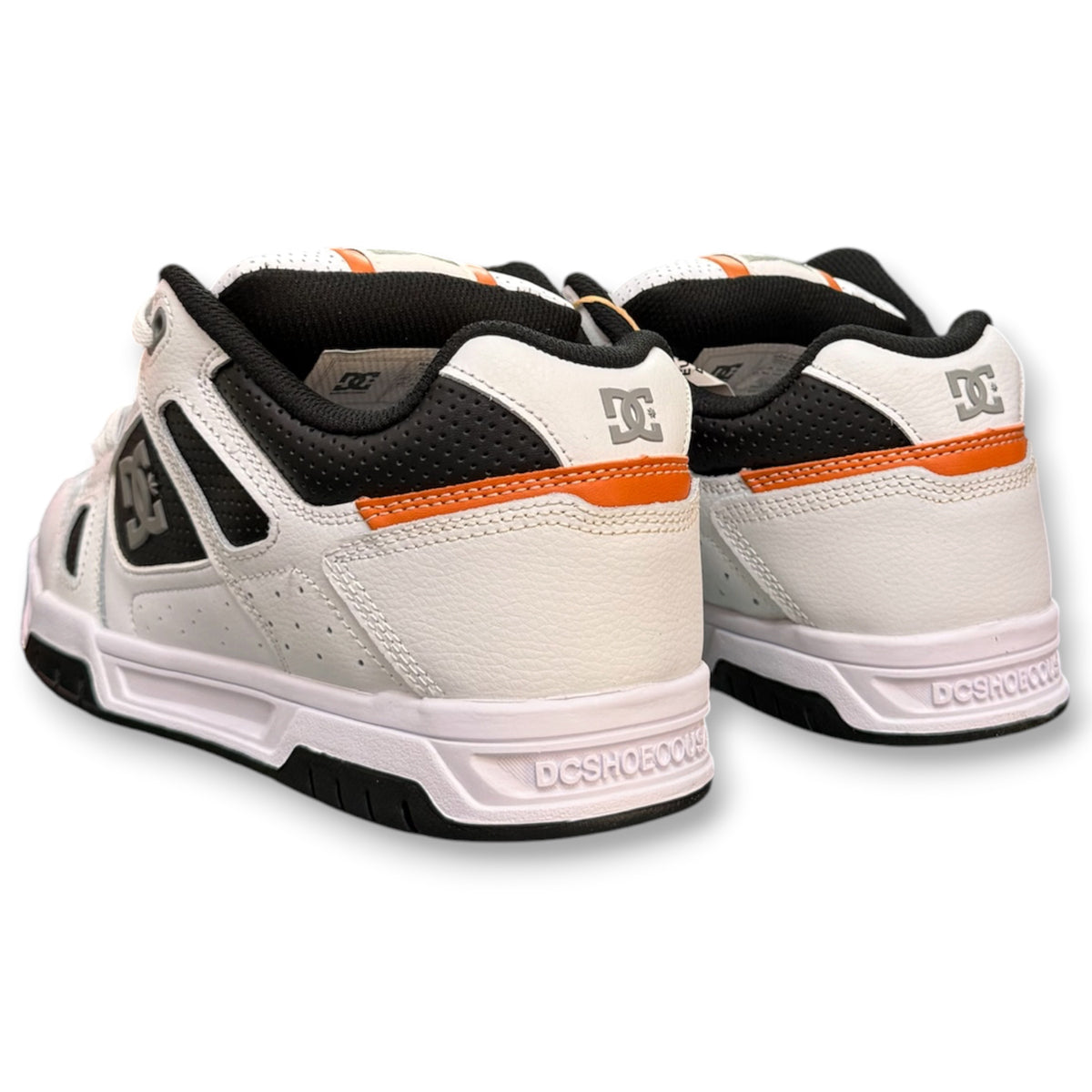 DC- Scarpe, col.Bianco/Nero/arancione