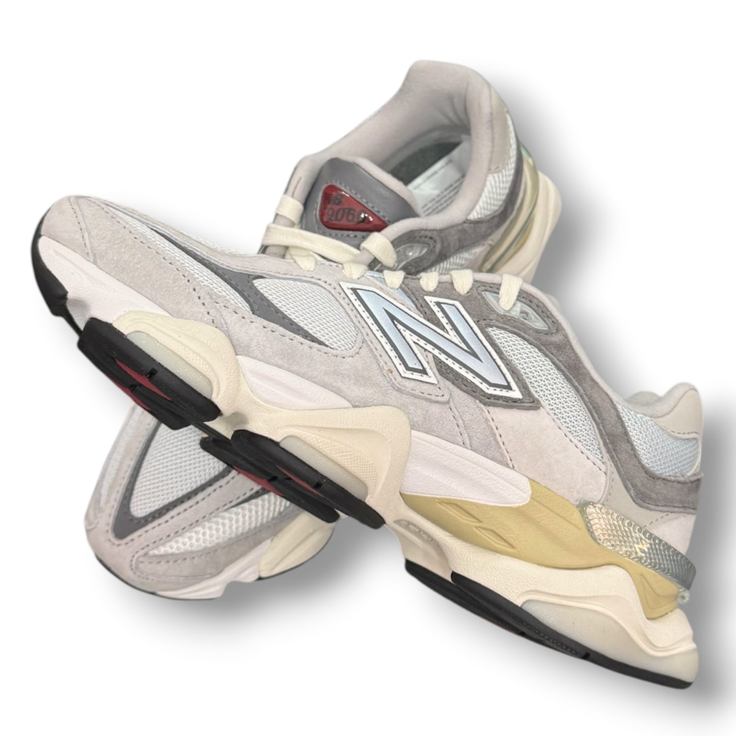 NEW BALANCE 9060- Scarpe Donna, Col.Grigio chiaro
