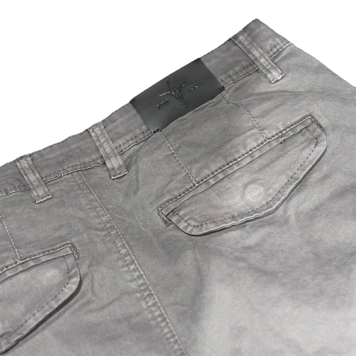 Pantalone grigio Cargo Regular Fit con molla e finta zip alla caviglia VSNOZERO