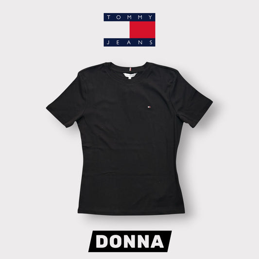 TOMMY HILFIGER- T-shirt Donna, con logo ricamato lato cuore, Slim Fit, col.Nero