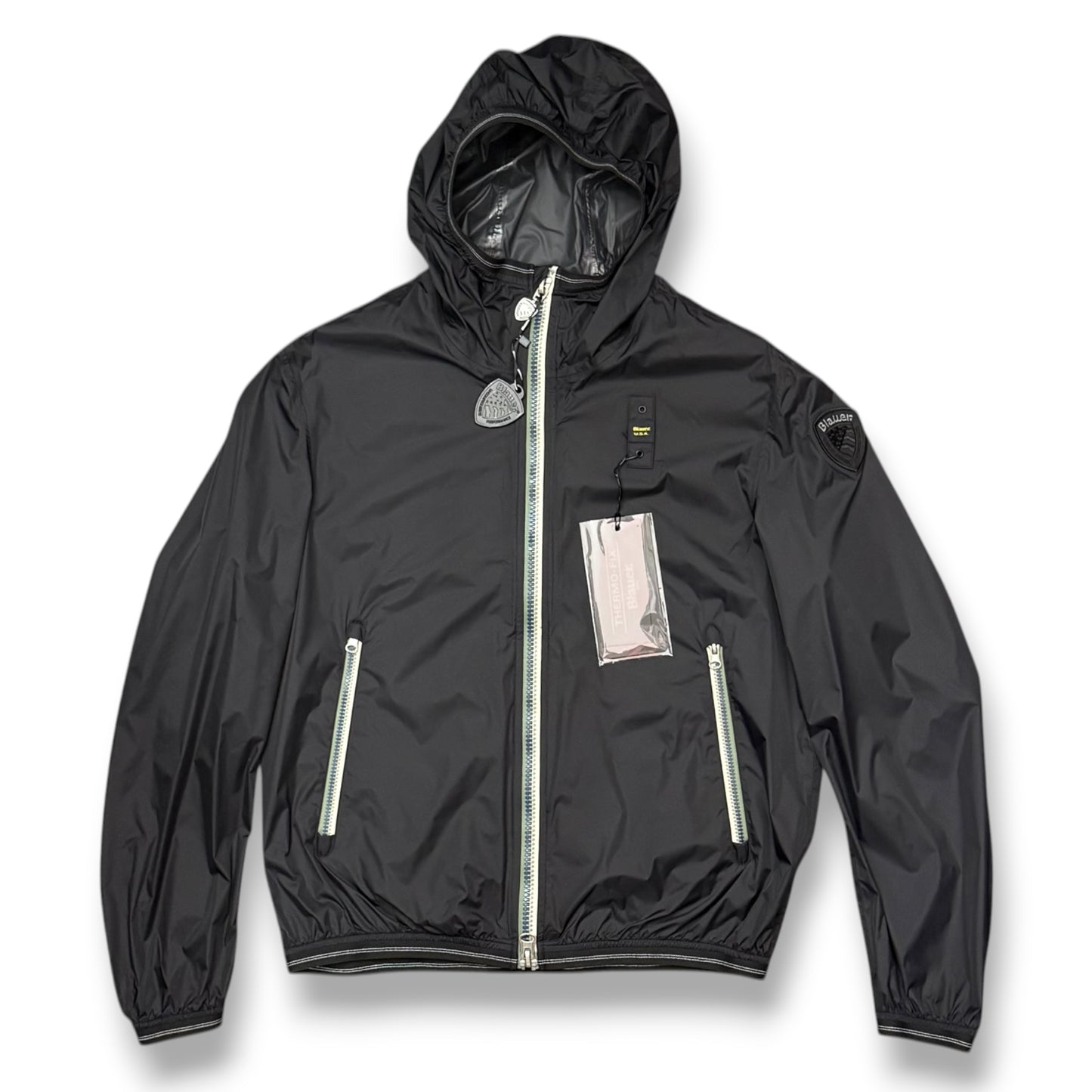 Giubbotto BLAUER Uomo, antivento con cappuccio e zip a contrasto, mod.DODGE, Col.Nero