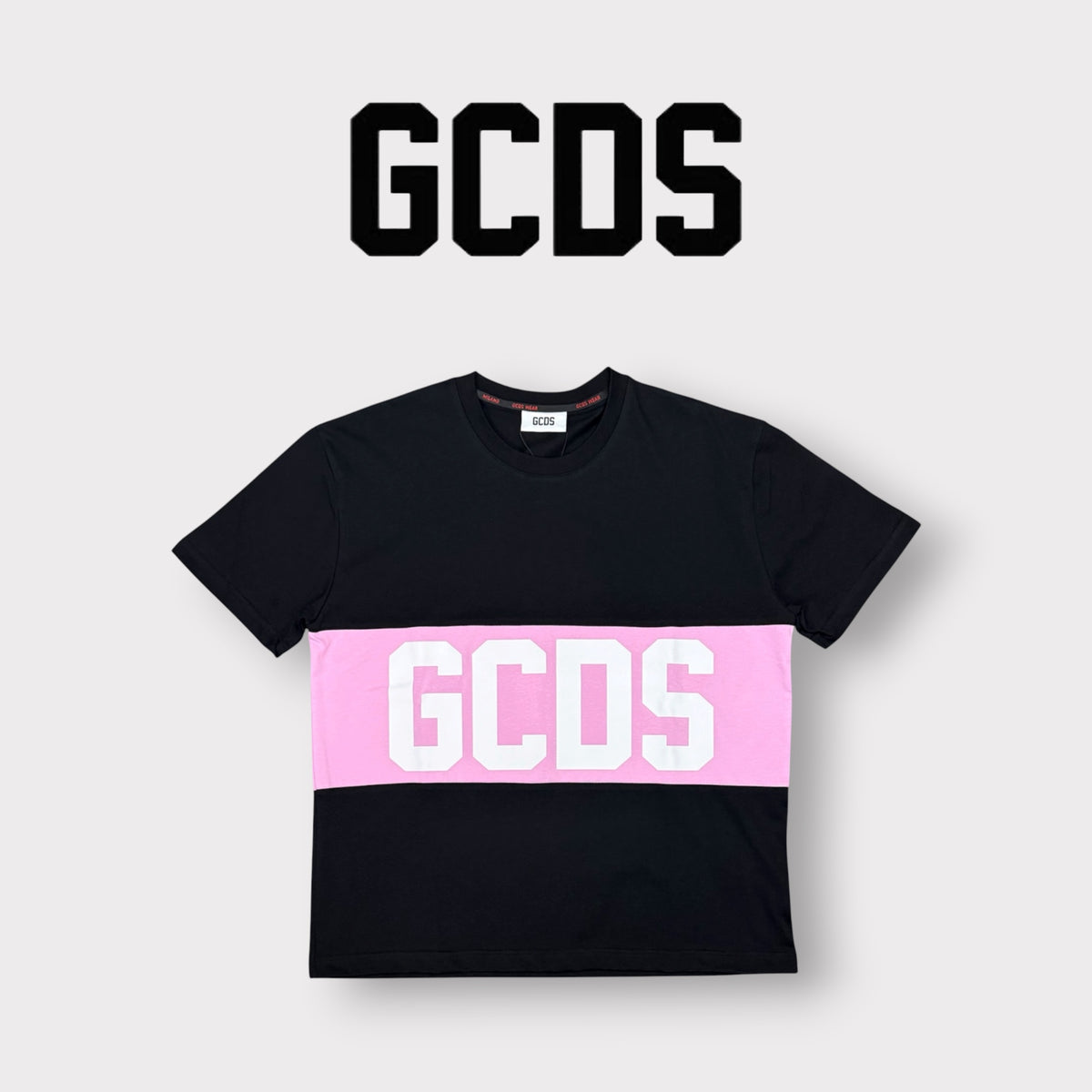 GCDS- T-shirt, col.Nero/Rosa