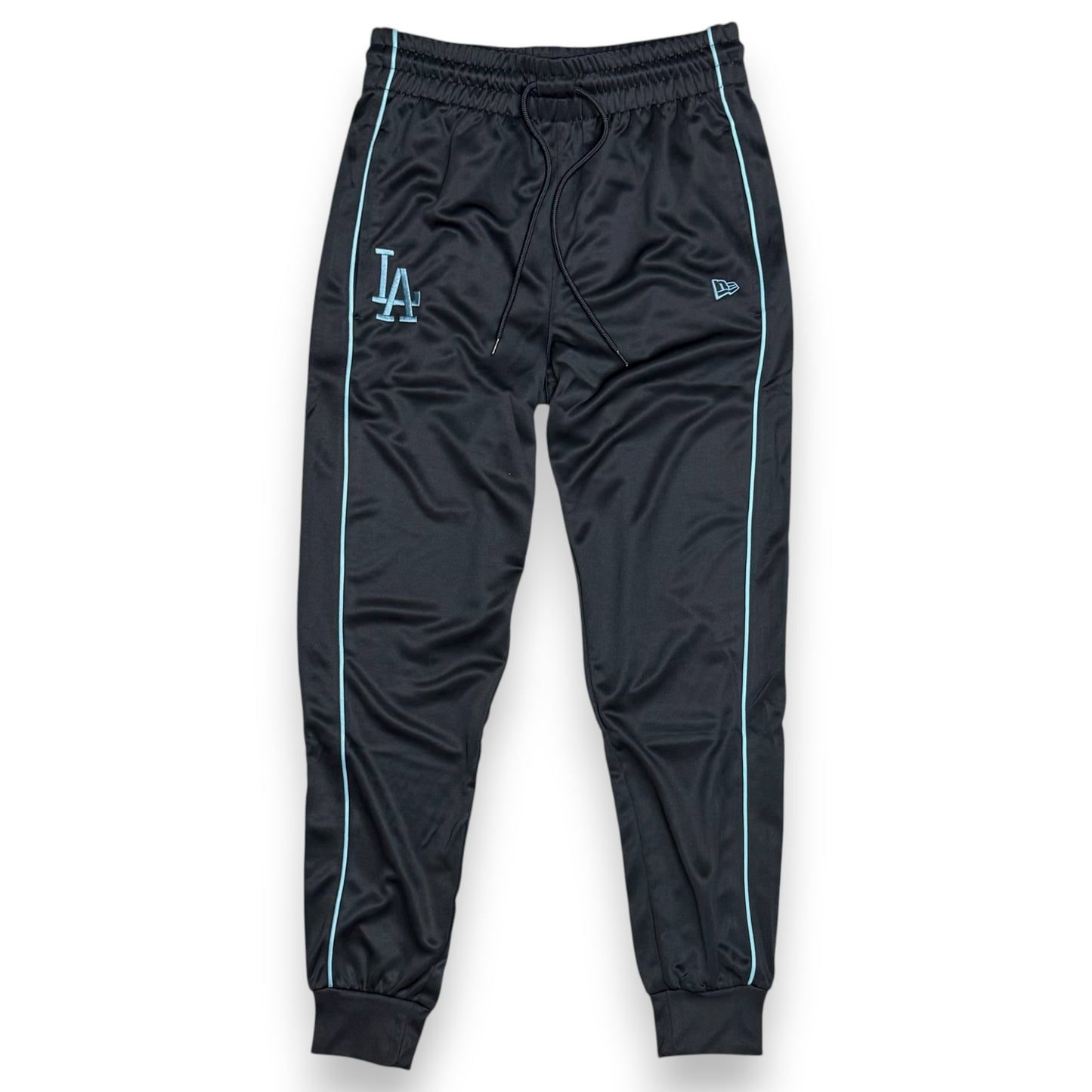 Tuta Completa Uomo NEW ERA, tex.acetato (veste grande si consiglia una tg.in meno), col.Blu/Celeste