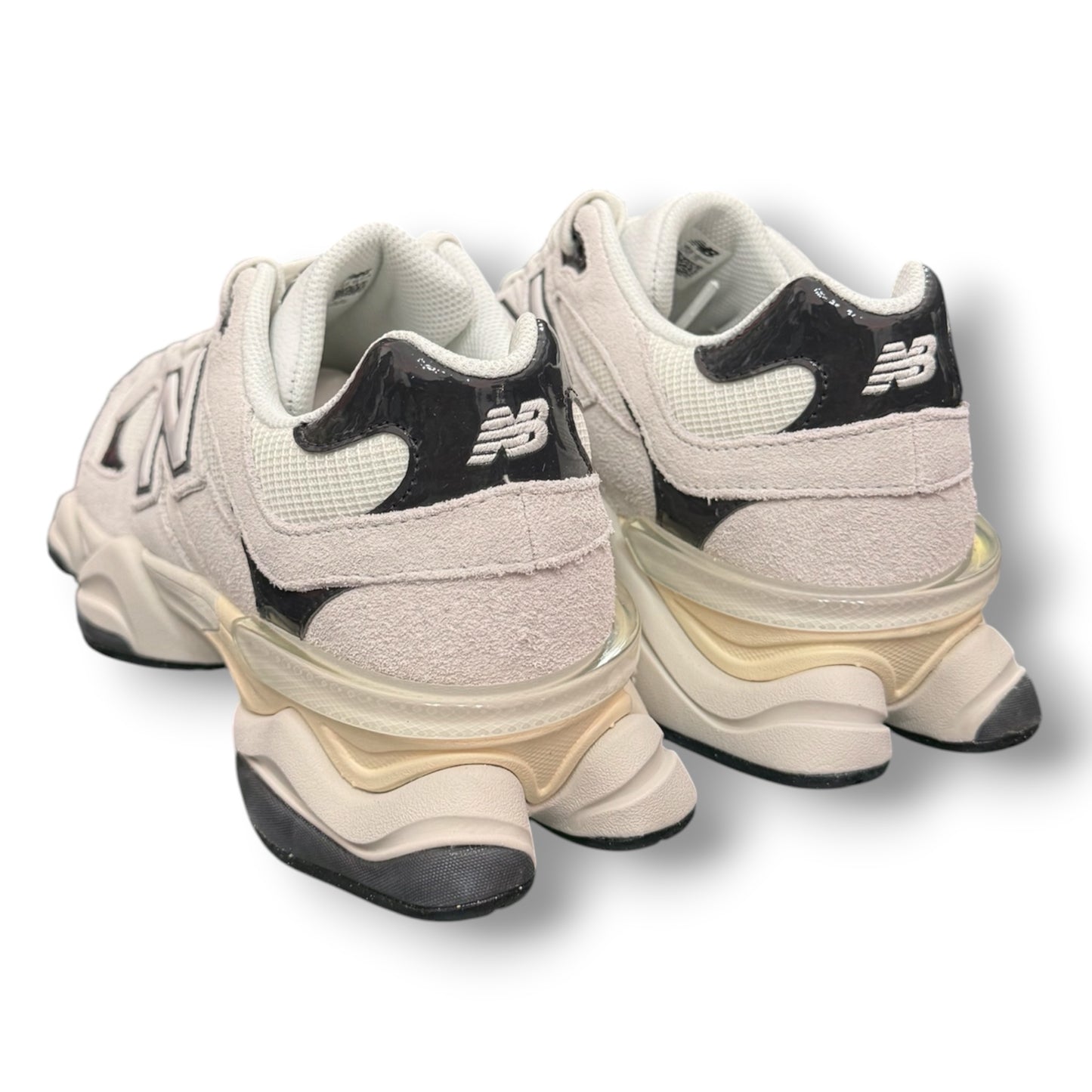 NEW BALANCE 9060- Scarpe Uomo ,Col.Beige scuro