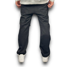 Carica l&#39;immagine nel visualizzatore di Gallery, Jeans denim nero con strappi e catena CroppedFit JUST WEST
