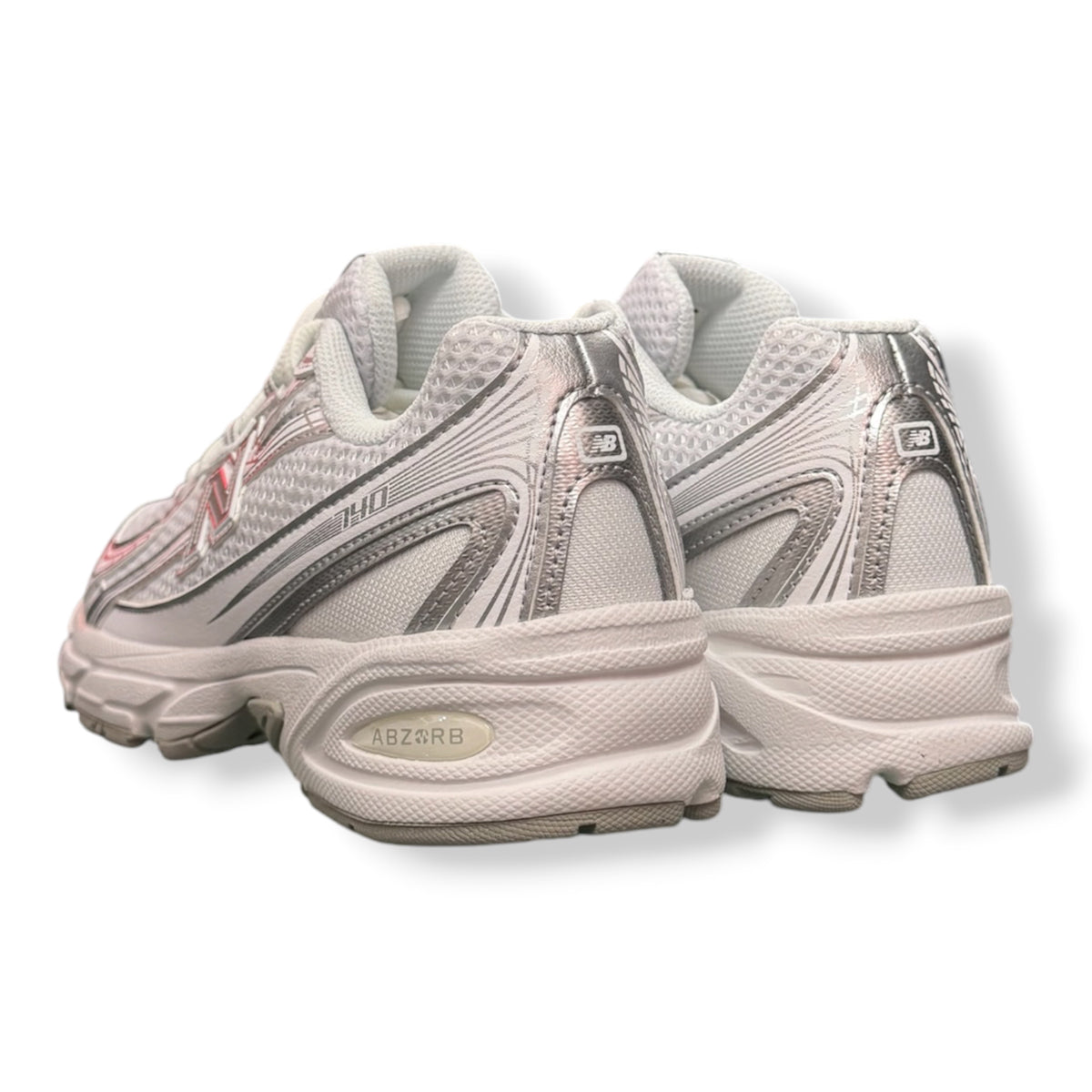 NEW BALANCE 740 - Col.Bianco/Argento