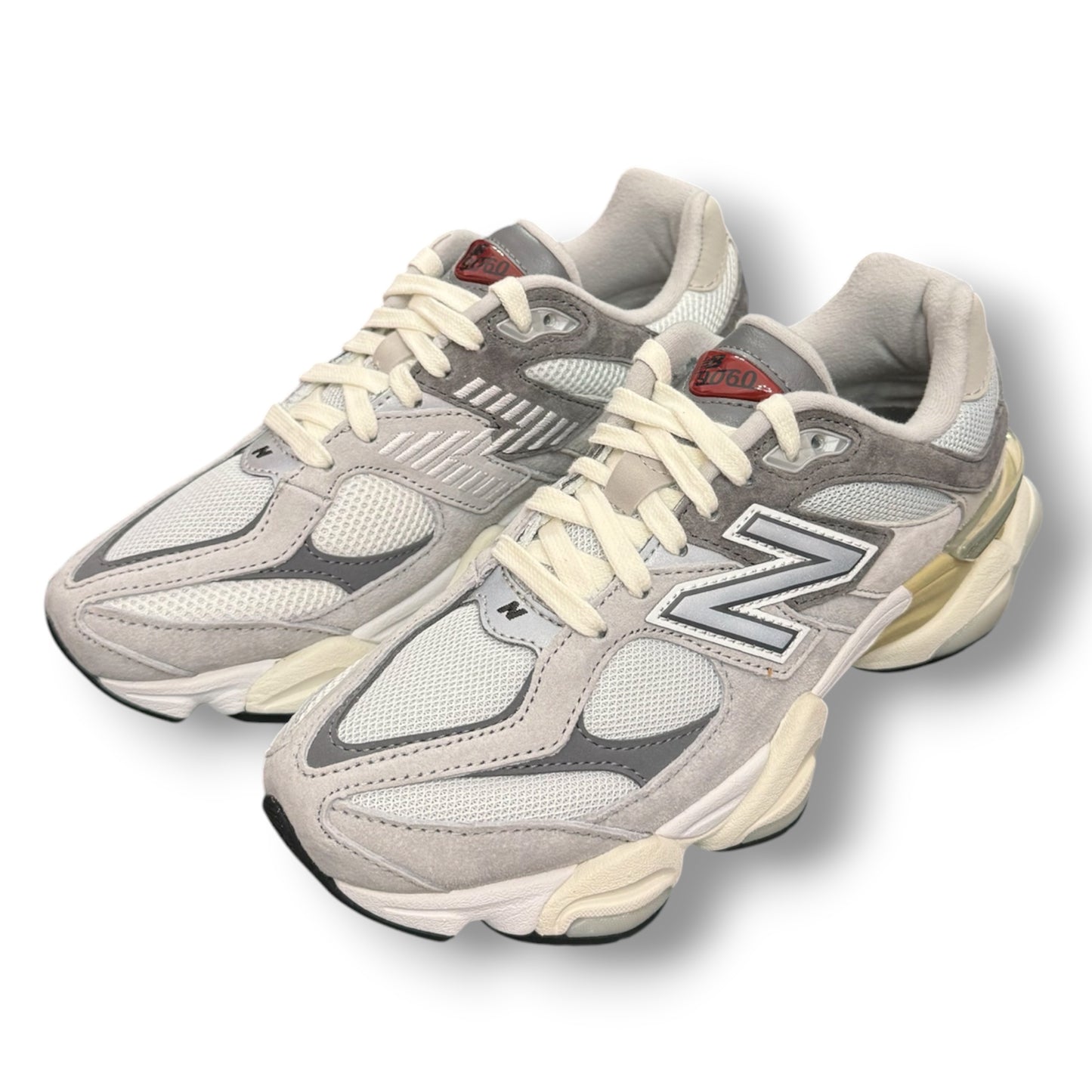 NEW BALANCE 9060- Scarpe Donna, Col.Grigio chiaro