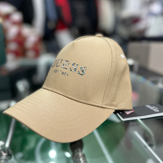 Cappello Guess con stampa col.Beige