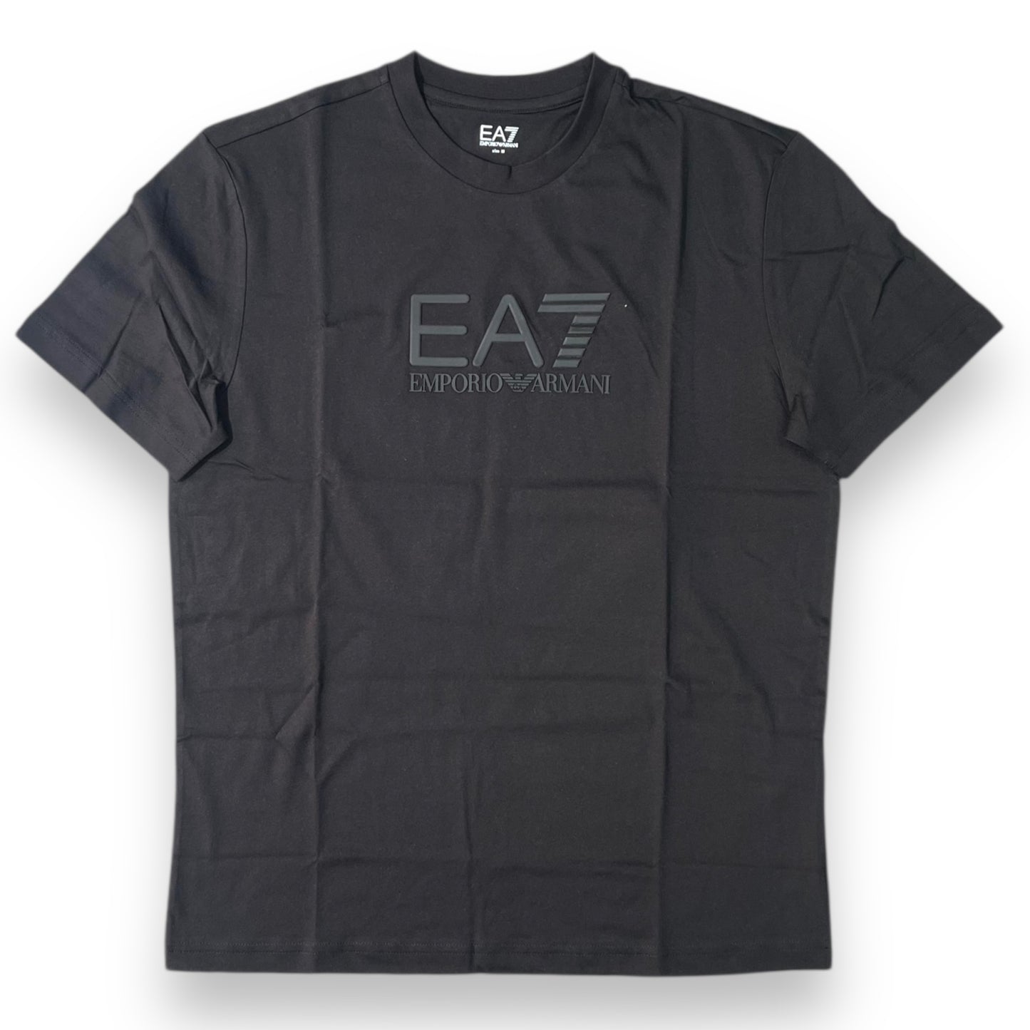 T-shirt EMPORIO ARMANI, con logo medio in rilievo, Col.Black