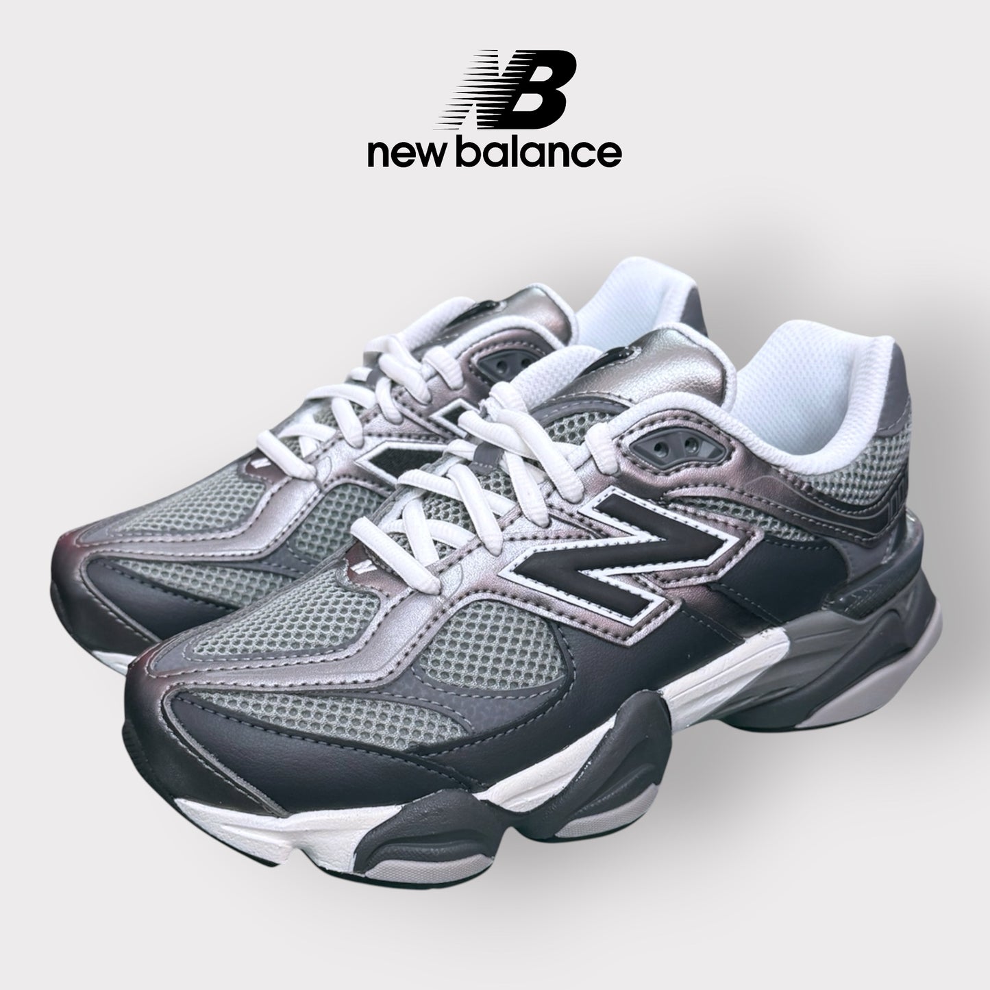 NEW BALANCE 9060- Scarpe Unisex GS, col.Grigio scuro metallizzato