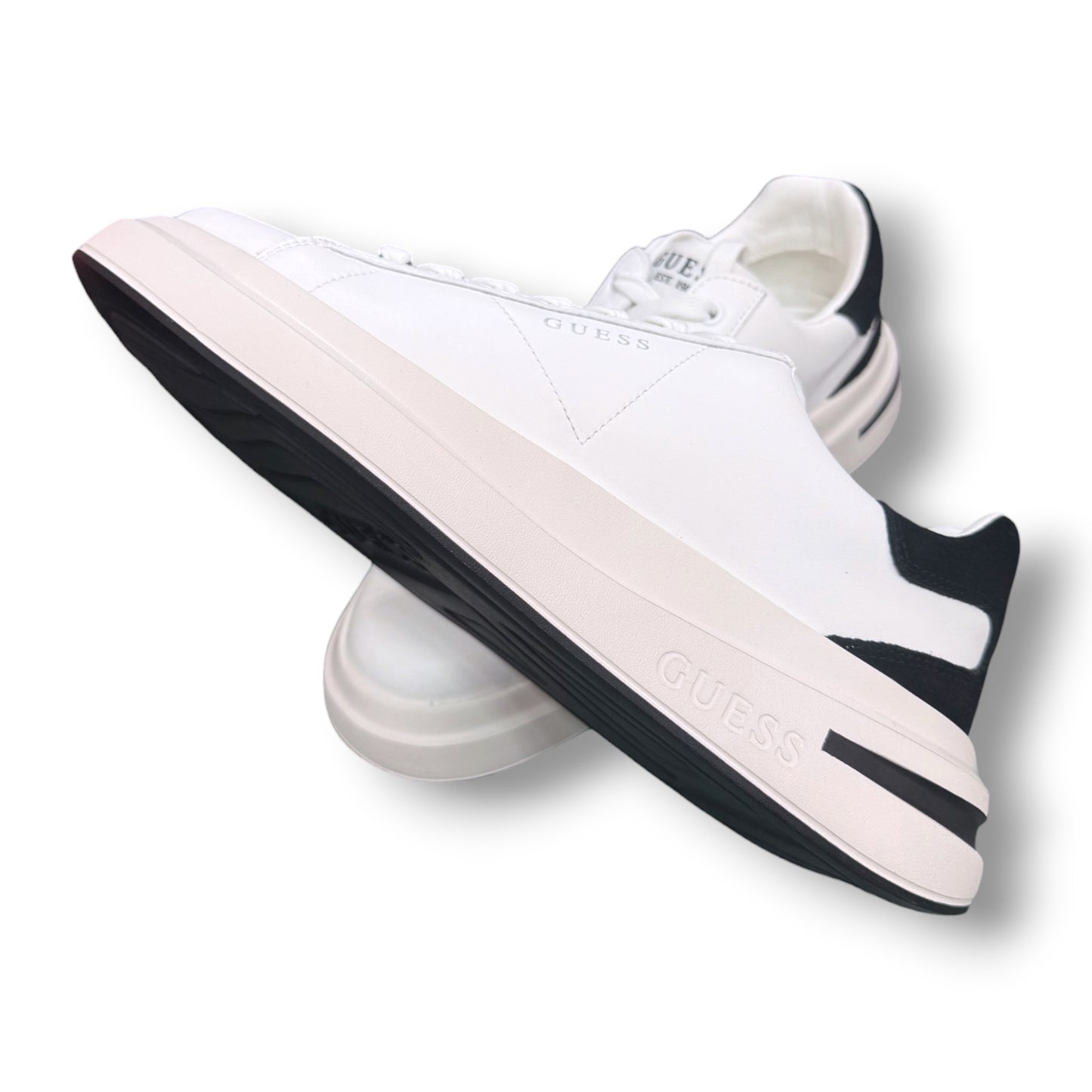 GUESS- Scarpe Uomo, con dettaglio in velluto, col.Bianco/Nero