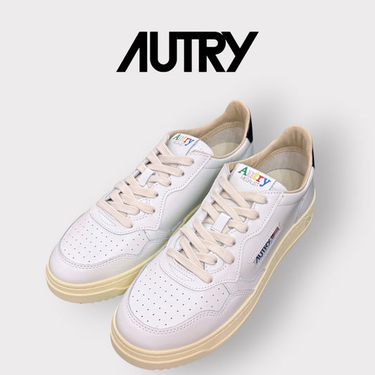 AUTRY - Scarpa Uomo, con baffo nero e scritta arcobaleno, Col.Bianco