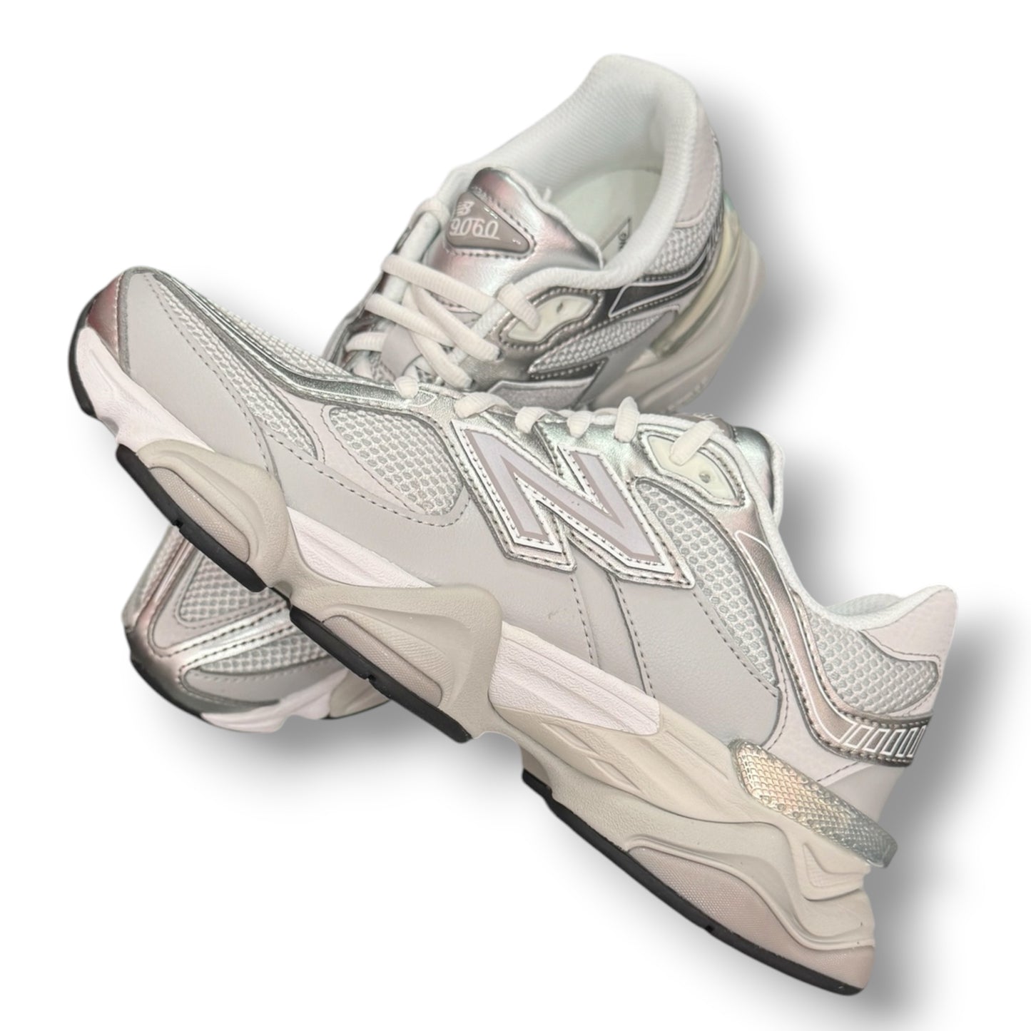 NEW BALANCE 9060- Scarpe Uomo ,Col.Bianco/Argento