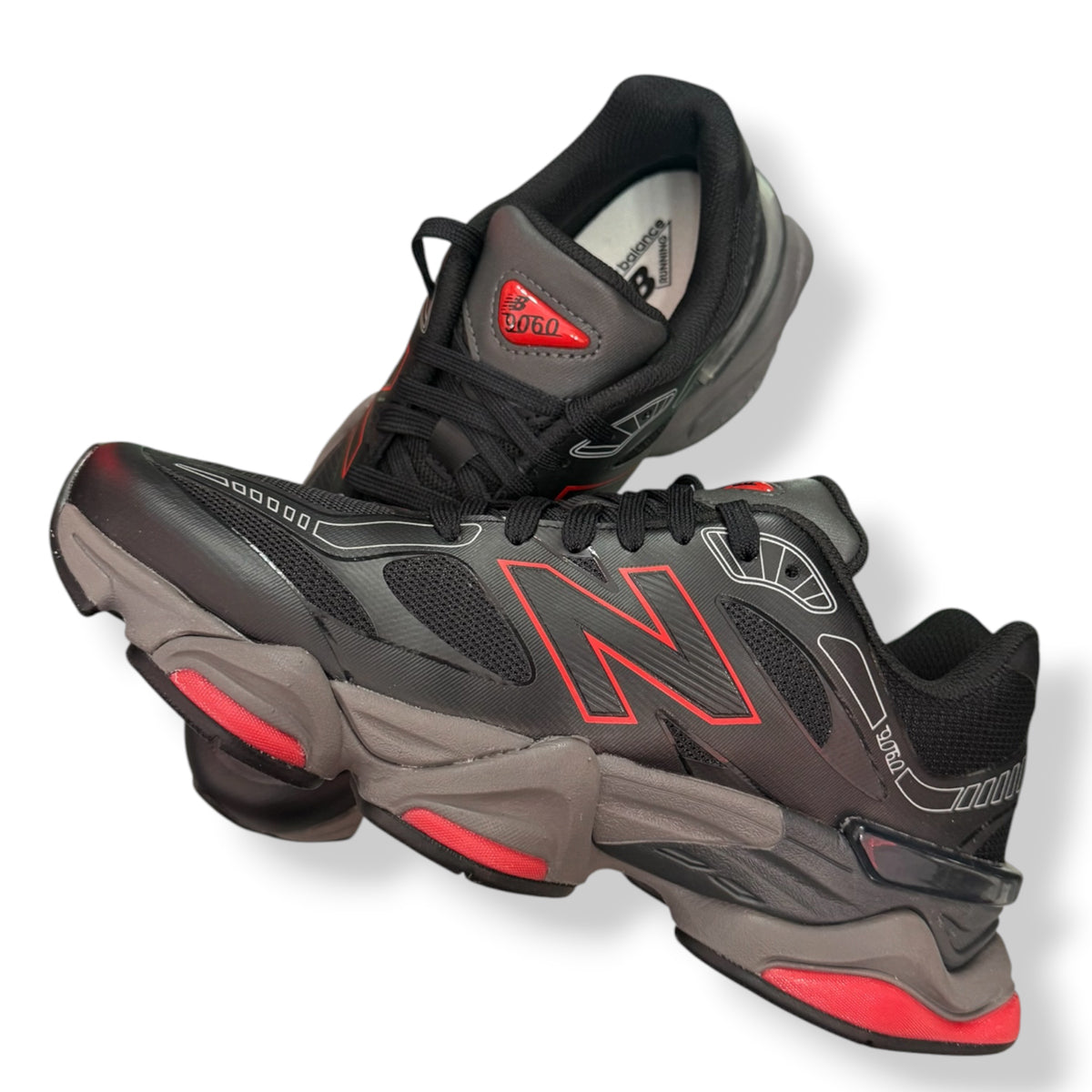NEW BALANCE 9060 - Col.Nero/Rosso