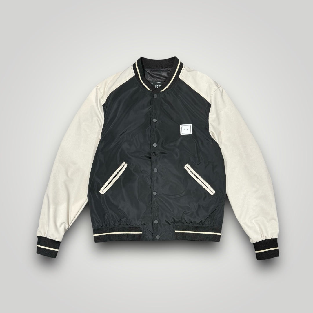 Varsity Jacket MAISON 9 PARIS in tessuto tecnico con bottoni, col.Nero/Beige