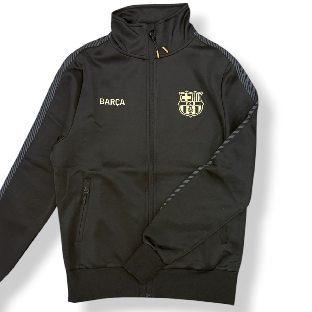 BARCELLONA- Tuta completa Uomo, senza cappuccio, con zip sulla caviglia, con dettagli oro, tex.Acetato, col.Nero