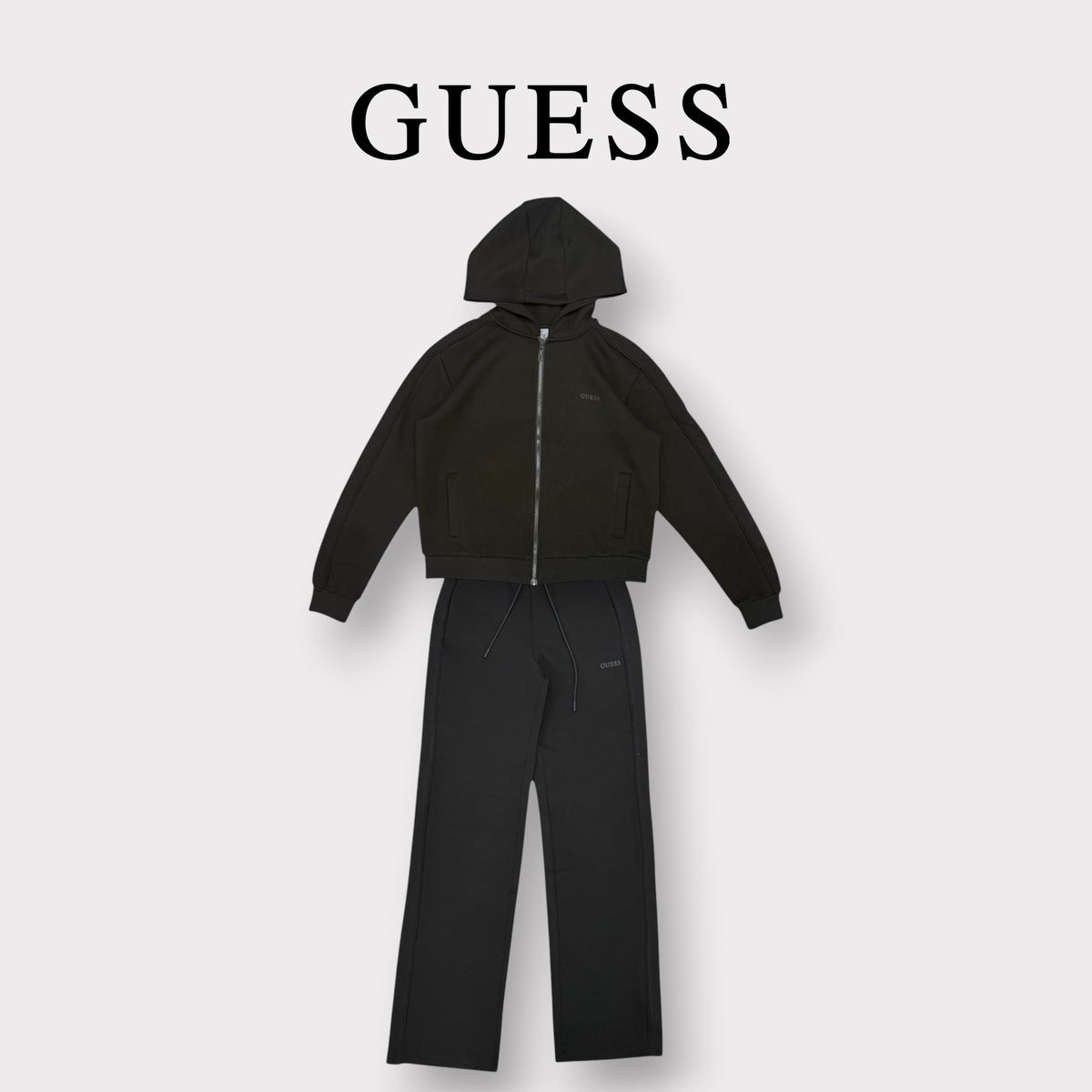 GUESS- Tuta completa Donna, con cappuccio, con banda laterale tono su tono, Col.Nero