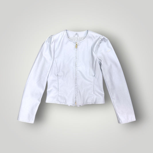 Giacca in ecopelle YES-ZEE, con rouches sulle spalle e sul retro, Col.Celeste pastello