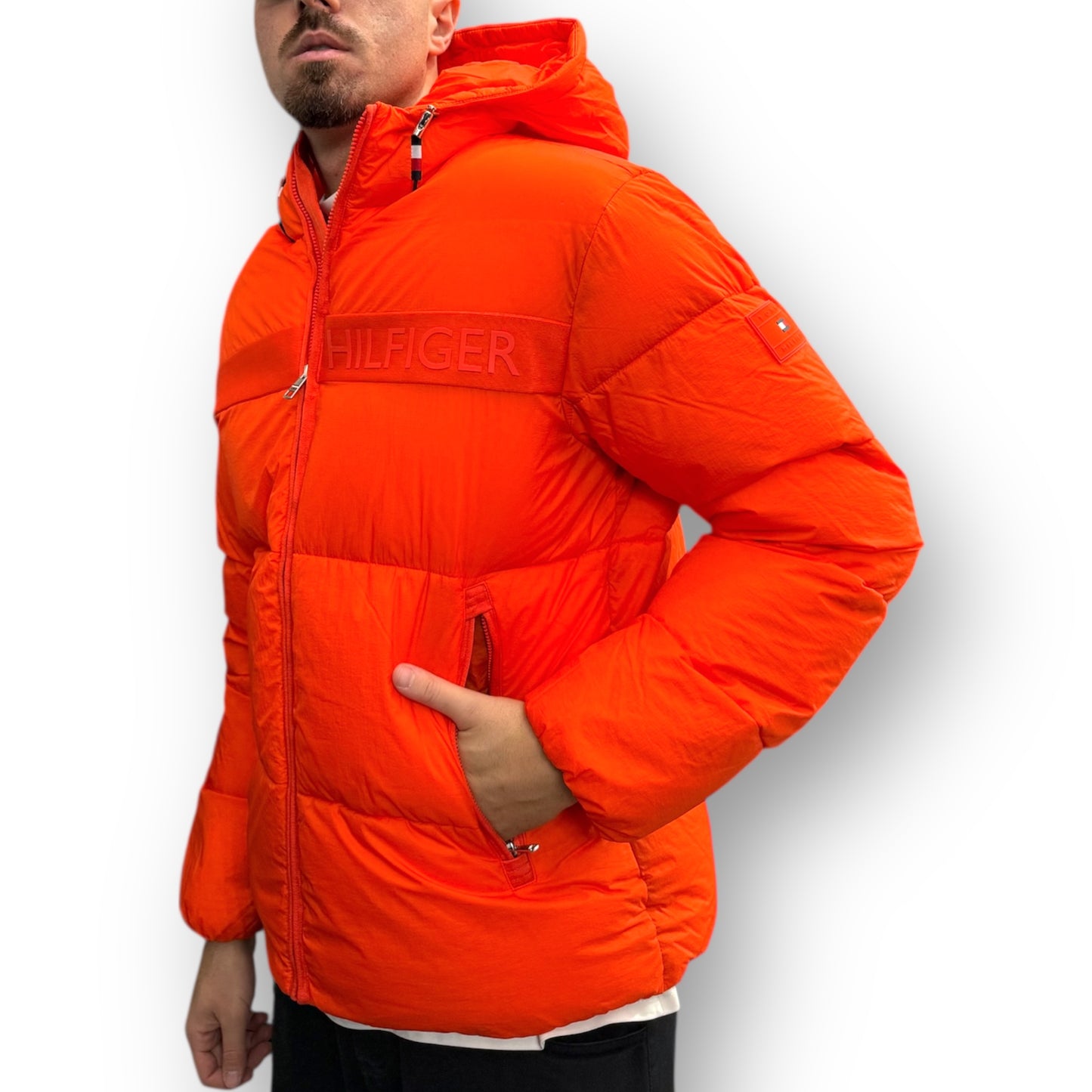 Giubbotto TOMMY HILFIGER Uomo, con cappuccio fisso, (veste grande si consiglia una tg. In meno), col.Arancione Fluo