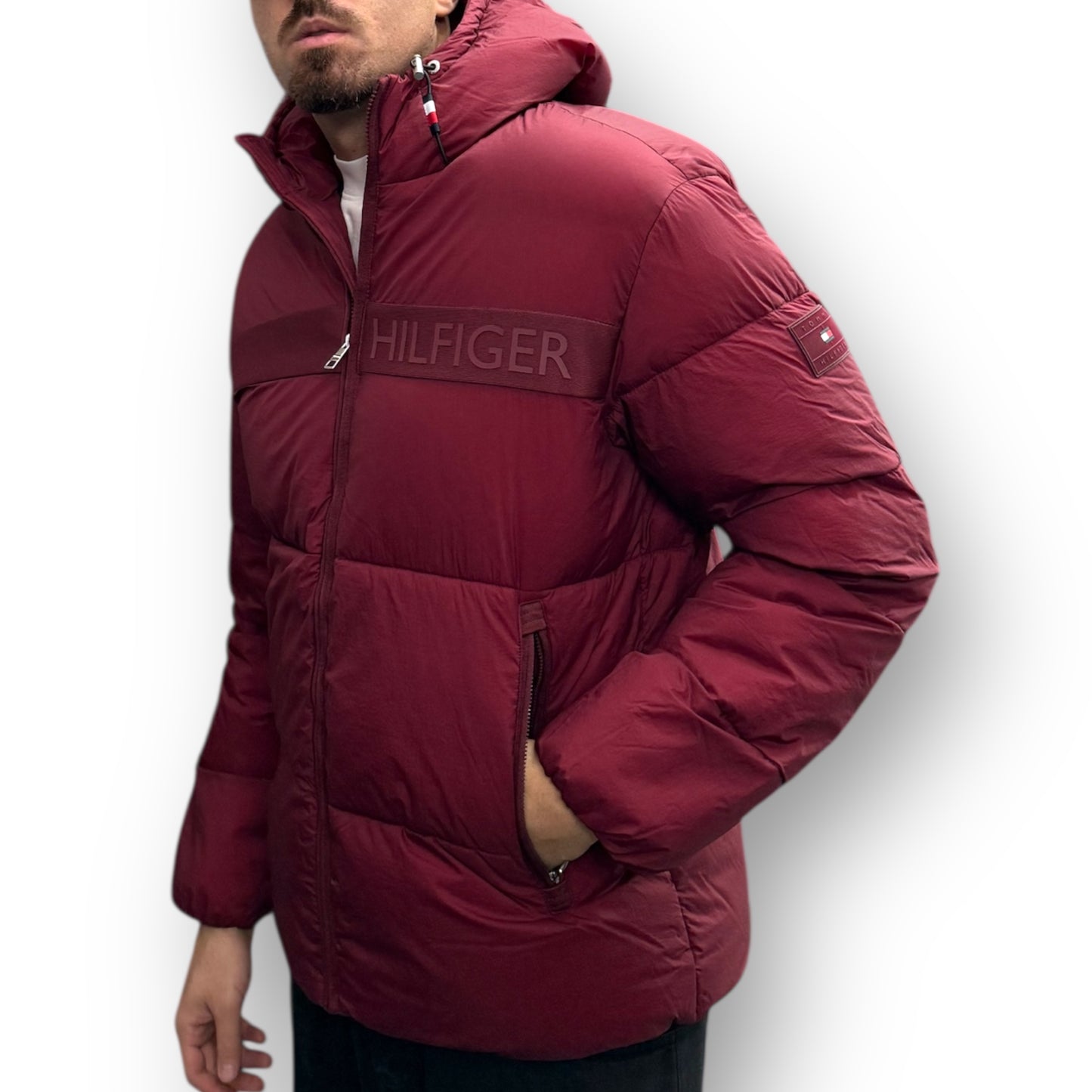 Giubbotto TOMMY HILFIGER Uomo, con cappuccio fisso, (veste grande si consiglia una tg. In meno), col.Bordeaux
